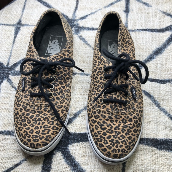 leopard print canvas shoes